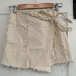 BDG WRAP DENIM SKIRT Cream Frayed Wrap Skirt